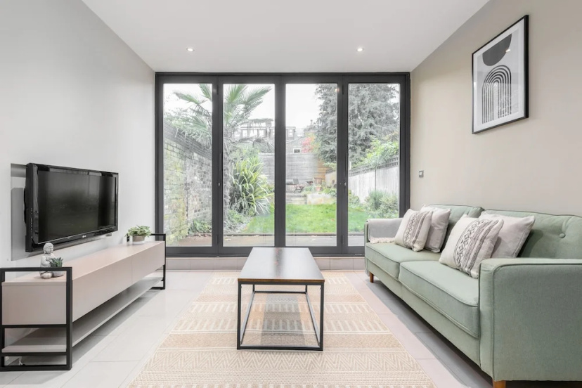 The Acton Villas — отель с удобным расположением в Лондоне