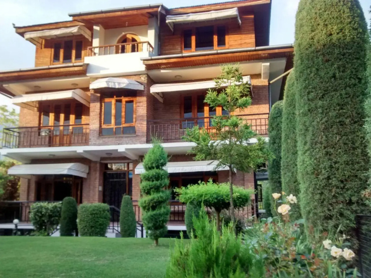 The Oasis Srinagar - Hotel in 斯利那加 - Photo 1