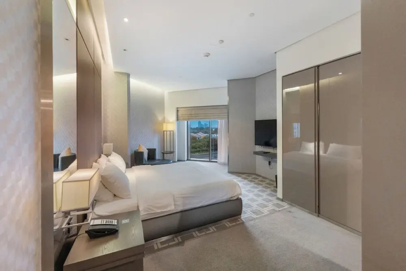 Luxury Studio 5 Star Hyatt Regency Creek — отзывы гостей и цены