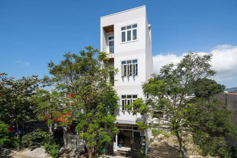 Carol's Homestay & Apartment — отель с удобным расположением в Дананге