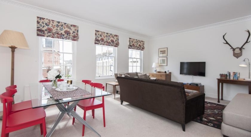 onefinestay - Belgravia — отель с удобствами в Лондоне