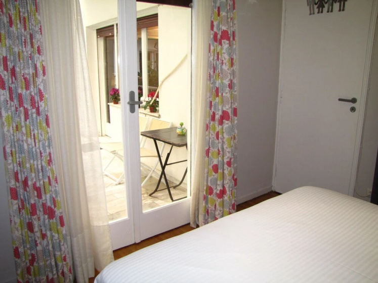 Цены на ATHENS QUALITY APARTMENTS No8 в Афины
