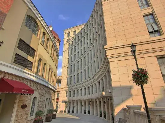 Qingdao Lubang Aijia Apartment (Lubang Customs Street Shop) — отель в Циндао, Китай