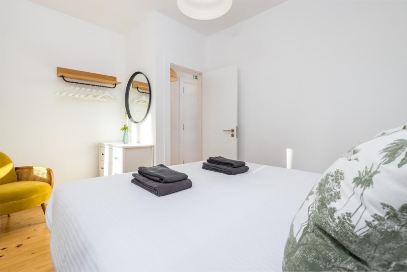 Los Anjos Apartments 2 — отель в Лиссабоне, Португалия