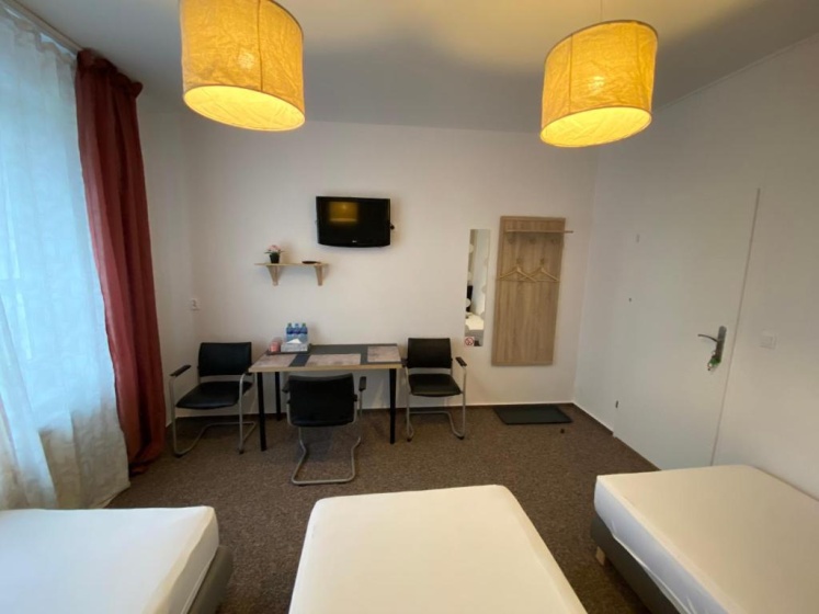 Цены на Pastel Guest Rooms в Варшаве