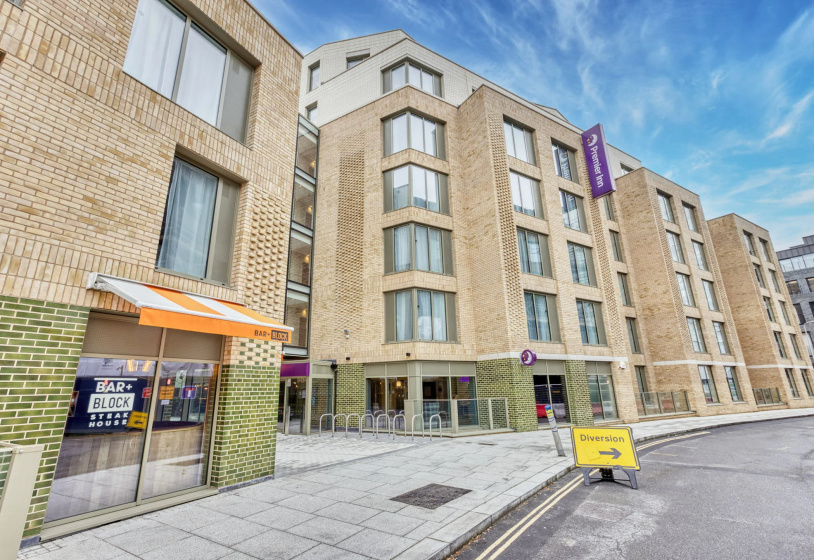 Premier Inn  London Southwark (Southwark Station) — отзывы гостей и цены