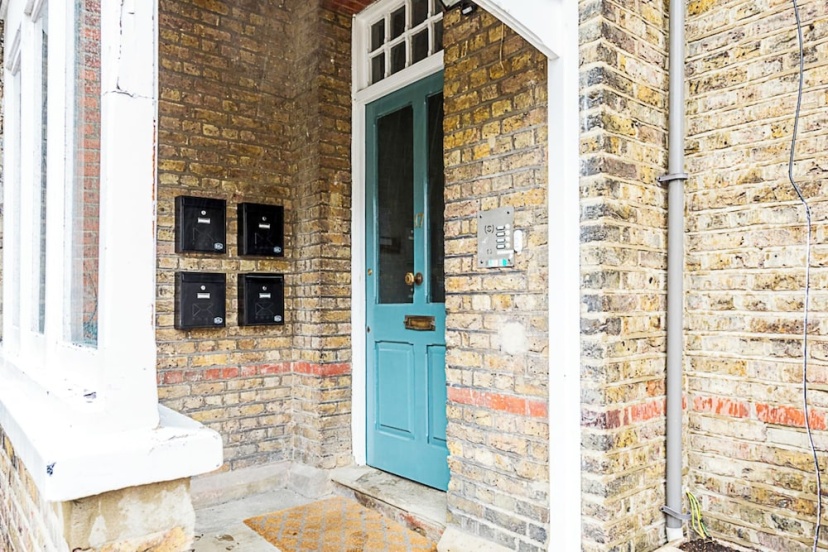 Gorgeous Flat in the Heart of Acton — отель в Лондоне, Соединенное Королевство