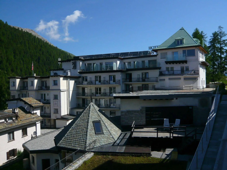 Сравните цены на Hotel Baren в Санкт-Морице