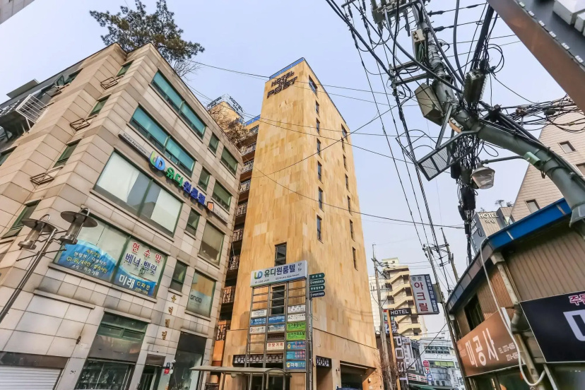 Jongno The Post Hotel — отель с удобствами в Сеул