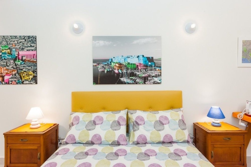 Apartment Quartieri Spagnoli I - BH 23 — отель с удобствами в Неаполе