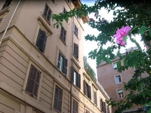 House of Colors - Rome City Centre — забронировать отель в Риме