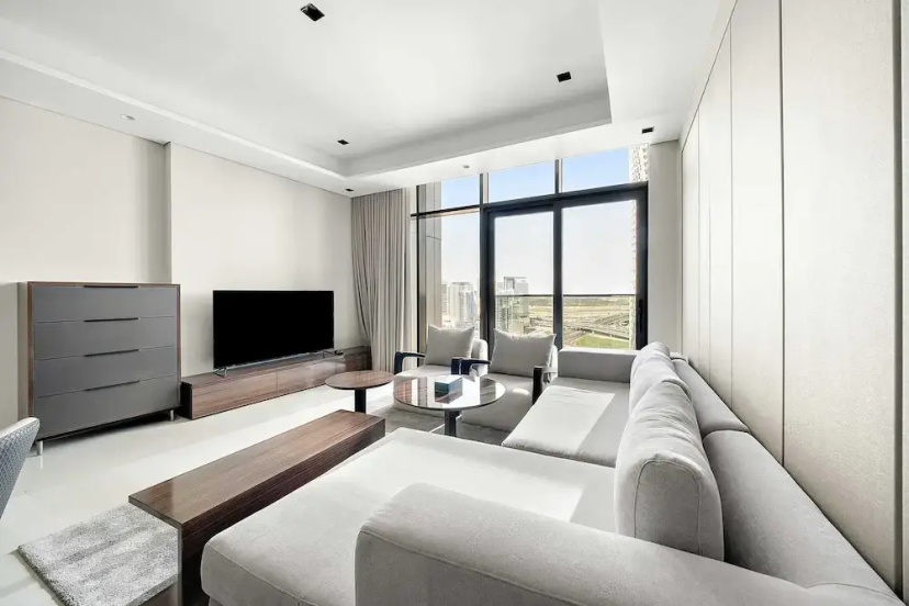 Цены на Modern 1BR With Stunning Views in Business Bay в Дубае