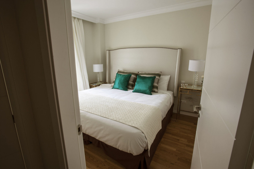 TGH Gran Vía Apartments 4 — отель в Мадриде, Испания