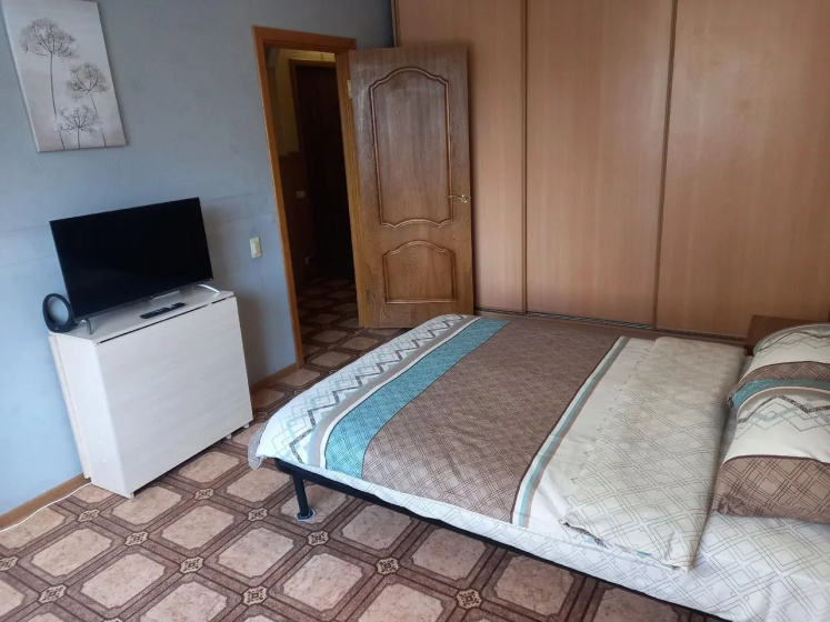 Aday Apartments (Эдэй Апартаменты) на улице улица Карла Маркса 72/21 — забронировать отель в Курске