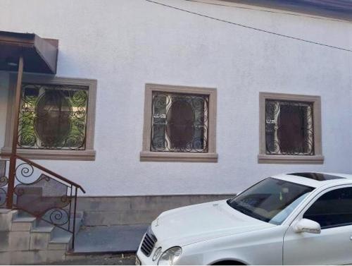 Цены на Classic Apartment On Kievyan в Ереван