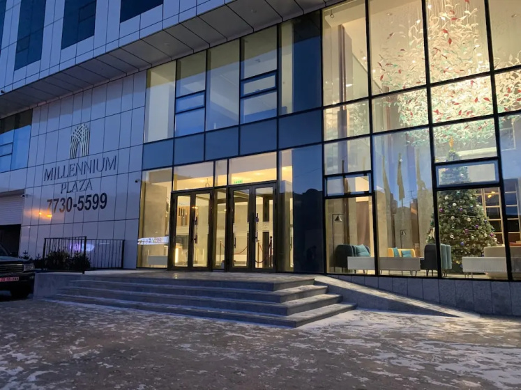Millennium Plaza Hotel — забронировать отель в Улан-Батор
