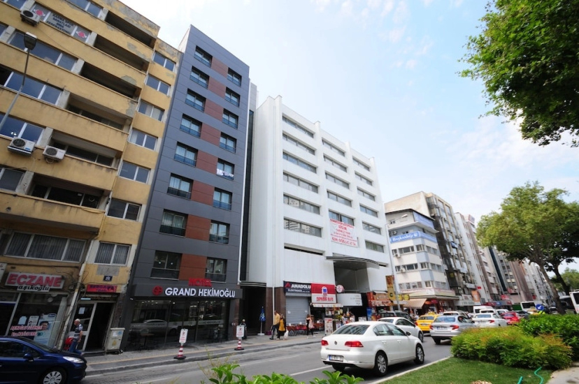 Grand Hekimoglu Hotel — отель в Измире для романтического отдыха
