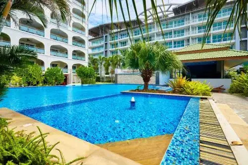 Tudor Court by Fantasea Beach — отзывы гостей и цены