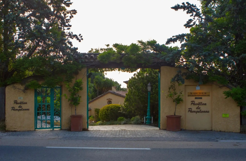 Le Pavillon de Pampelonne — отель с удобствами в Сент-Тропезе