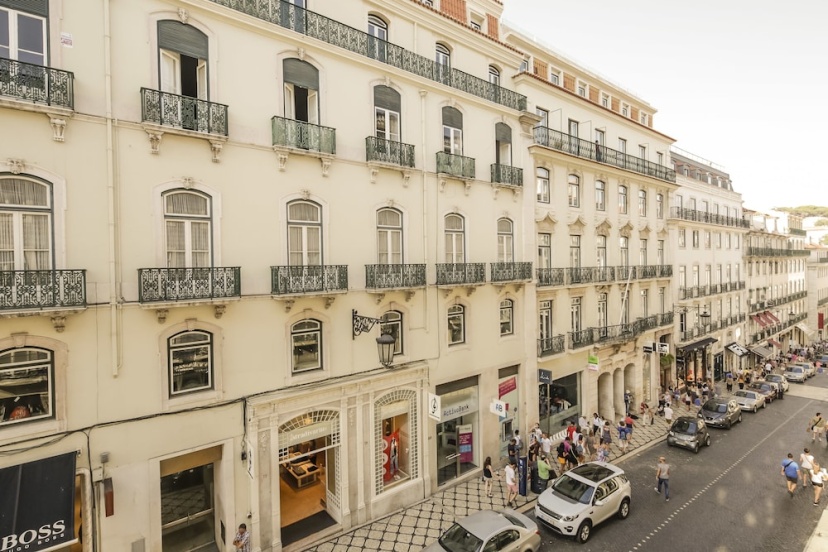 Bairro Alto Apartments by linc 4 — отель в Лиссабоне, Португалия