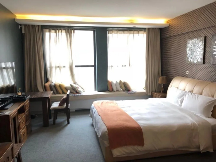 Poseidon Manor Service Apartment — забронировать отель в Пекине