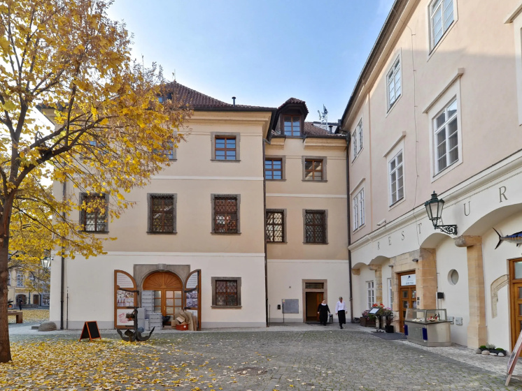 Old Town Boutique Apartments — забронировать отель в Праге