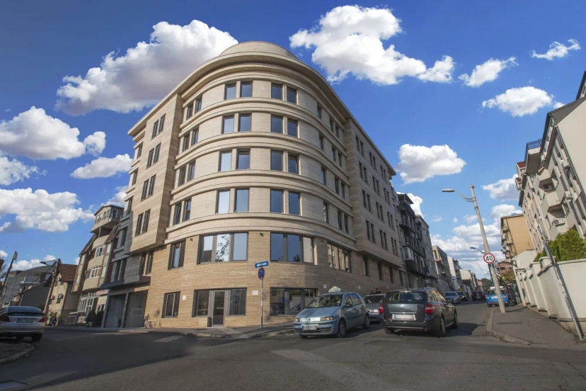 ABBA Hotel — отель с удобным расположением в Белграде