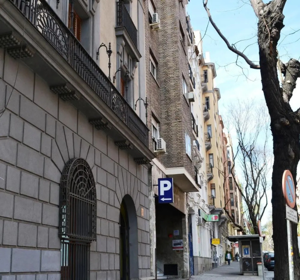 Vallehermoso Apartments — комфортный отель в Мадриде