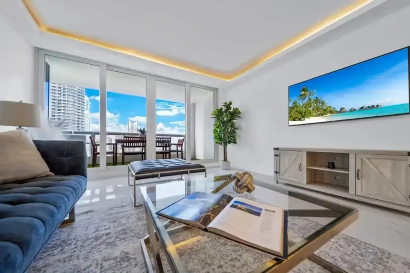 Serene and Modern Apartment Centrally Located — отель в Майами, Соединенные Штаты Америки