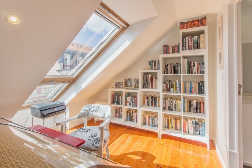 Santos Art Duplex — отель с удобным расположением в Лиссабоне