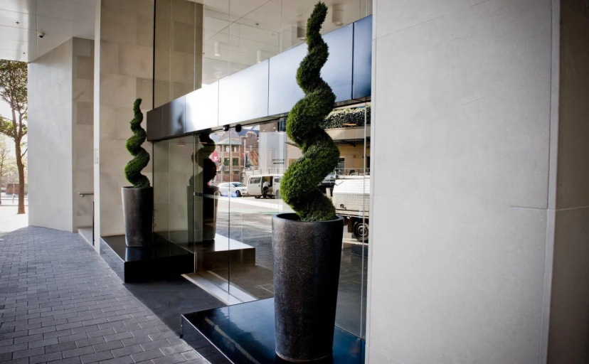 Hotel Indigo Sydney Potts Point, an IHG Hotel — отель с удобным расположением в Сиднее