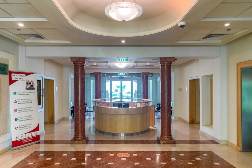 LUX Holiday Home - Al Nabat 1 — отель в Дубае, Объединенные Арабские Эмираты
