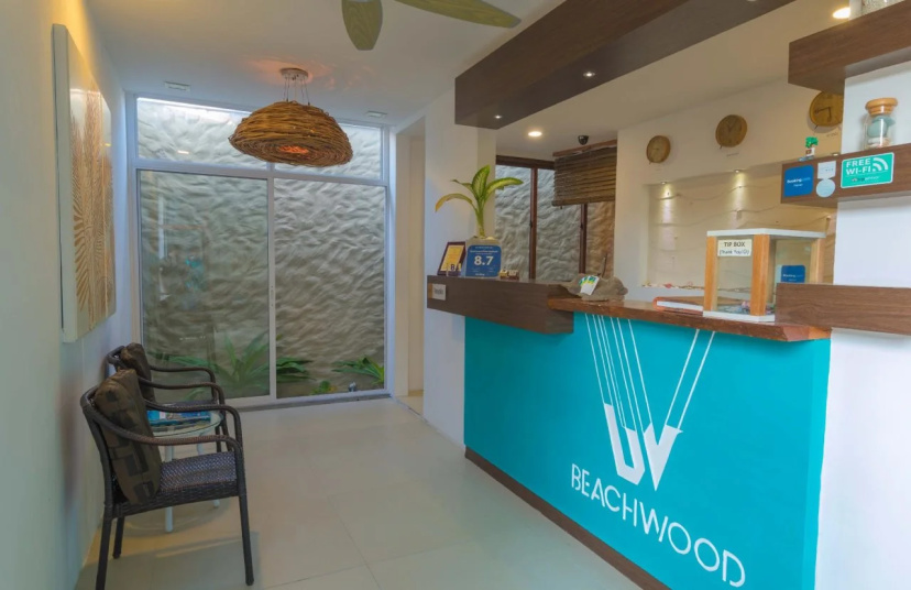 Otel' Aquzz Inn & Spa 3 — отель в Маафуши, Мальдивы