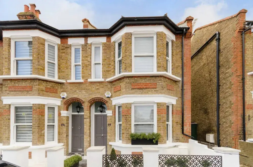 Surbiton Luxury Garden House 19A — забронировать отель в Лондоне