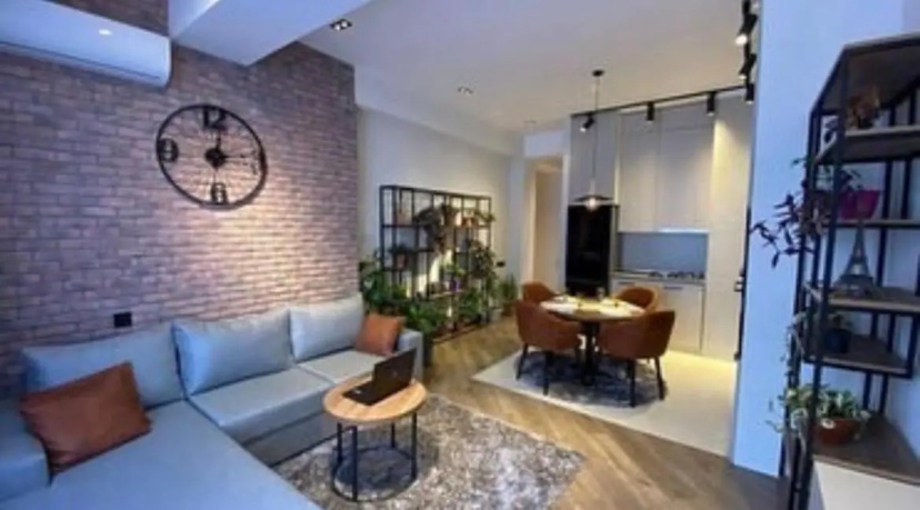 Cozy modern/loft apartment — отель с удобствами в Баку