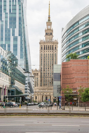 Gold Apartment Zlota - Palace of Culture View- Bon Turystyczny! — забронировать отель в Варшаве