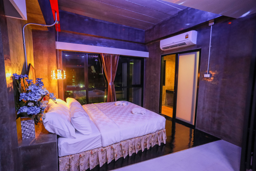 PS EXTRA HOTEL