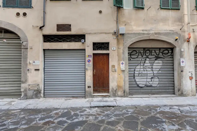 Mamo Florence - Vigna Vecchia Studio — забронировать отель в Флоренции