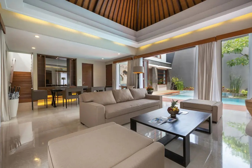 Entrada Seminyak Villa 5 — отель в Кута, Индонезия