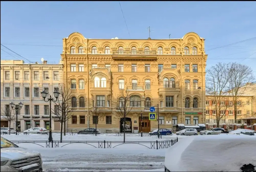 Цены на Апартаменты Spb2Day на улице Фурштатская 20 в Санкт-Петербурге