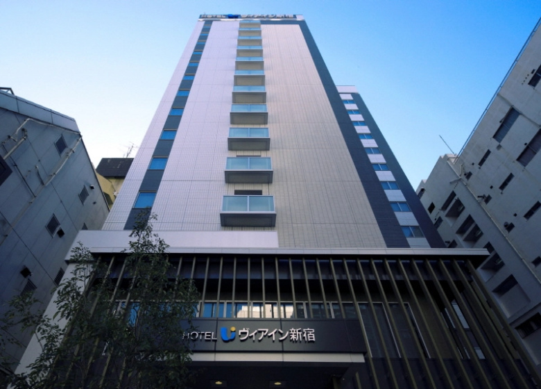 Цены на Jr West Group Via Inn Shinjuku в Токио