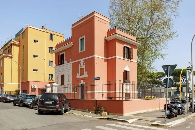 Villa Aurora Rooms — отель с удобствами в Риме