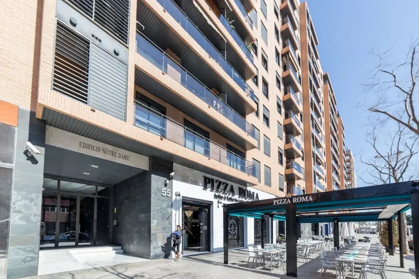 Apartamento Travel Habitat Francia 55 — отель с удобным расположением в Валенсии