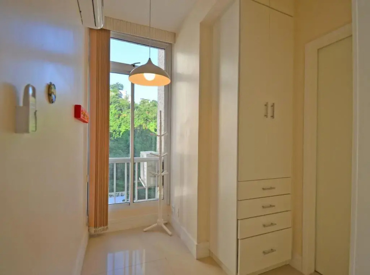 Lopes 203 - 2 BR Apartment in Leme - GHS 38175 — отель в Рио, Бразилия