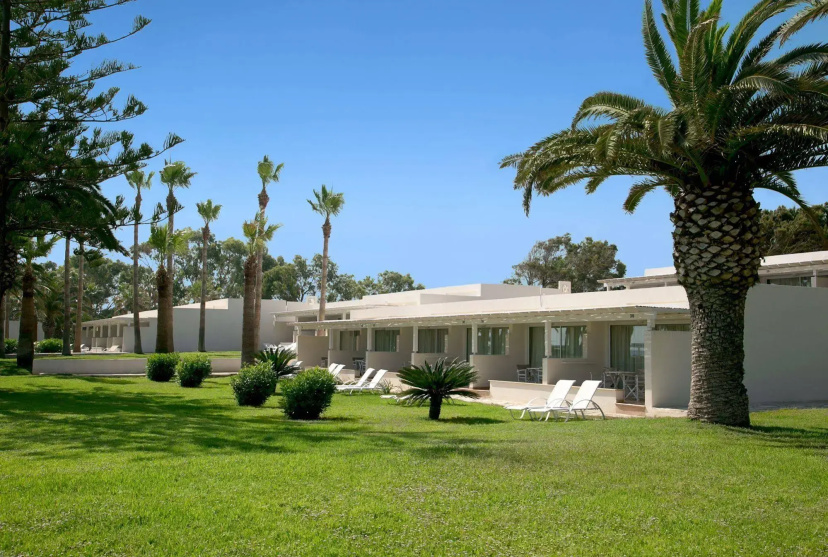 Nissi Beach Resort — отель рядом с интересными местами в Айя-Напа