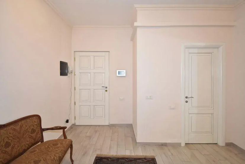 Apartment by Luxe Group DI723 — отель с удобным расположением в Ереван