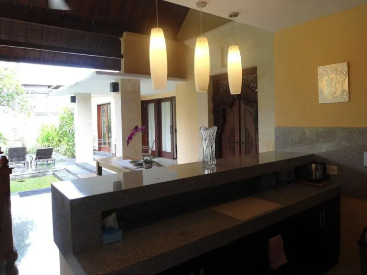 Villa Bluebird Sanur — комфортный отель в Денпасар
