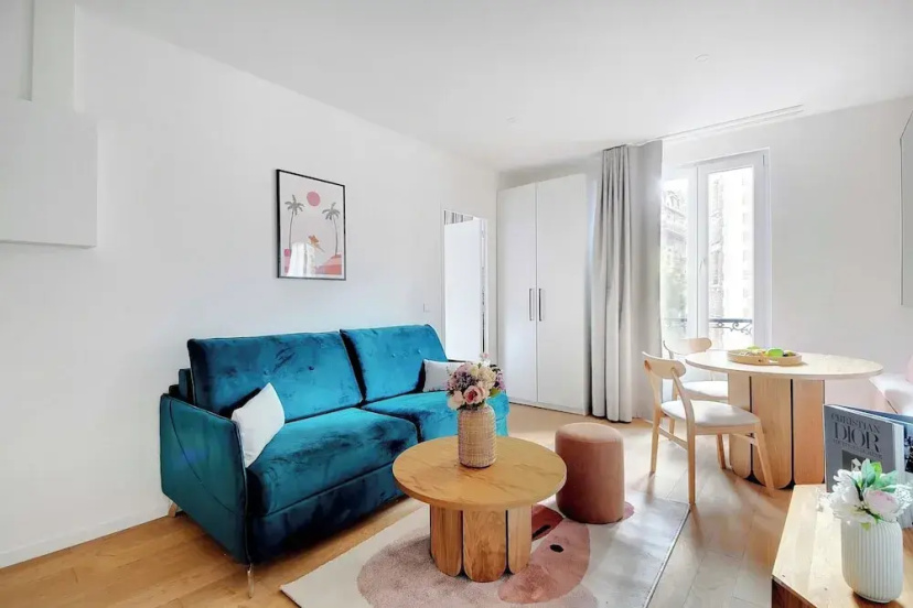 Peaceful Apartment - 1br/4p - Sacre Coeur — отель в Париже, Франция