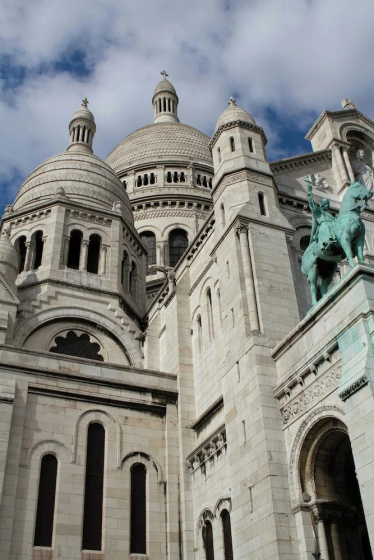Цены на Apartment in Montmartre With 1 Room в Париже