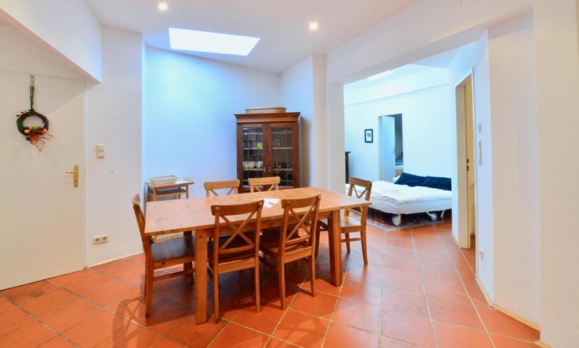 Spacious Flat with Panoramic View — отель с удобным расположением в вене